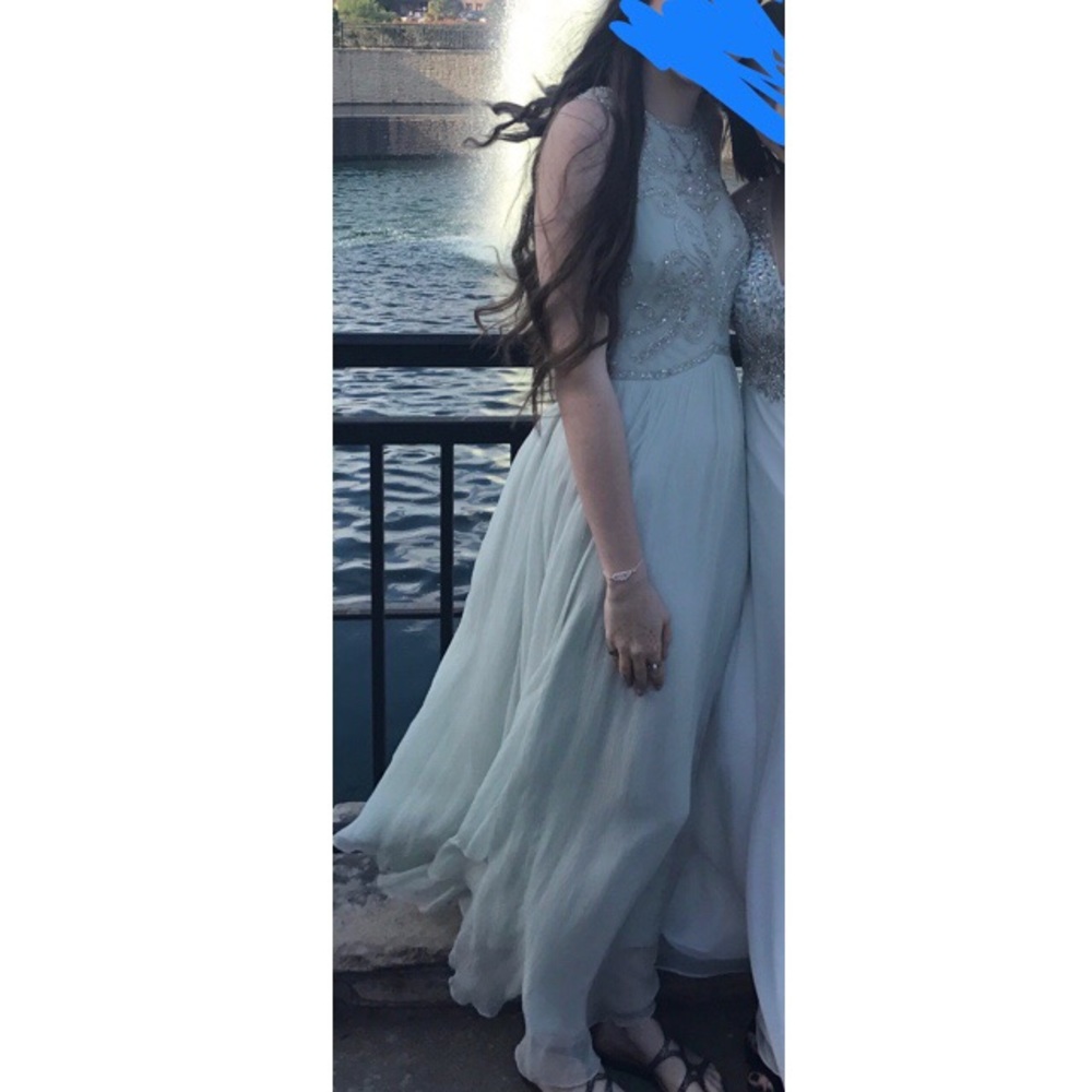 Prom / formal dress